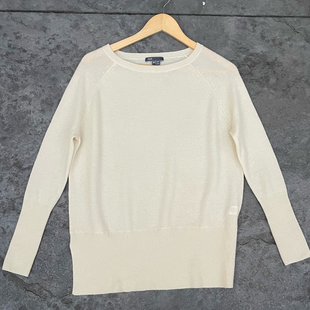 Vince. Cream 100% CASHMERE Sweater OVERSIZED XS Long-Sleeved Crew Neck Side Slit - Picture 2 of 8